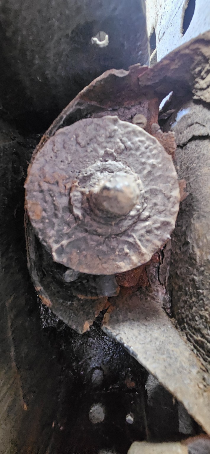 Severely corroded mounting point